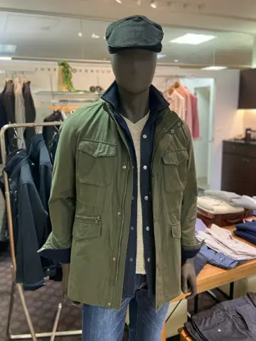 JOSEPH ABBOUD スタッフ コーディネート画像