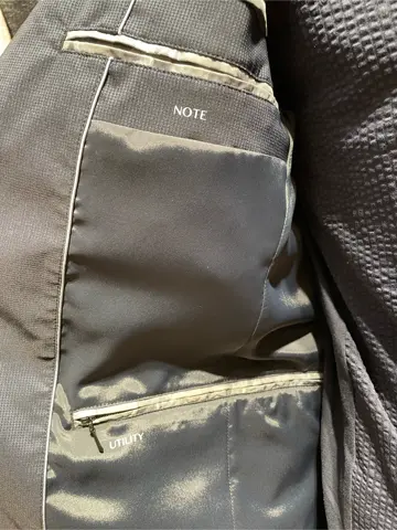 JOSEPH ABBOUD 東　 コーディネート画像