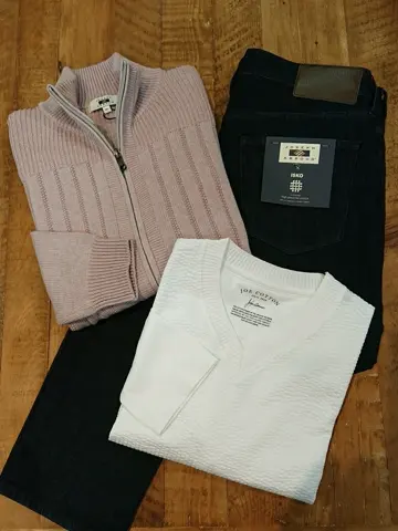 JOSEPH ABBOUD スタッフ コーディネート画像