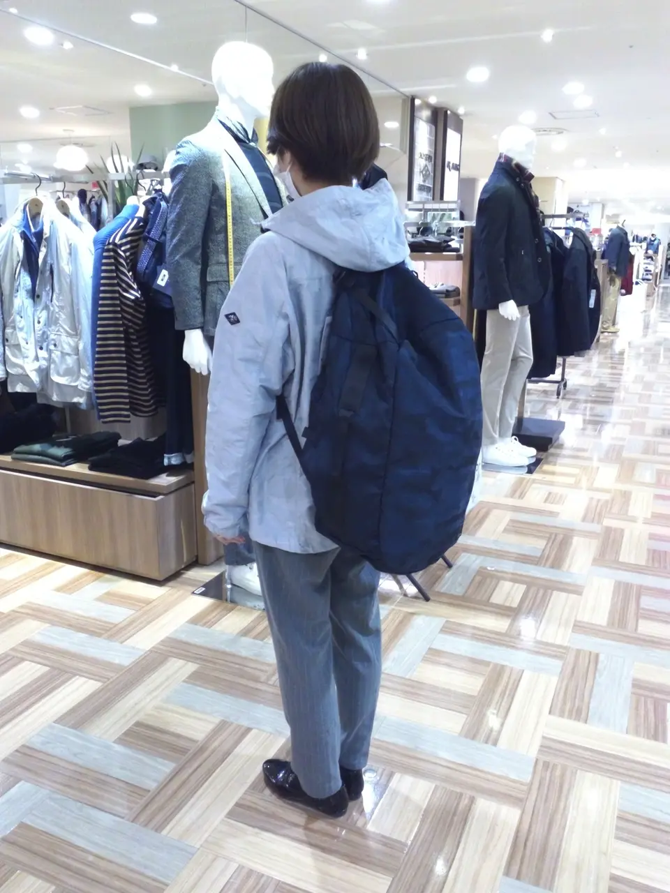 JOSEPH ABBOUD 森部 コーディネート画像