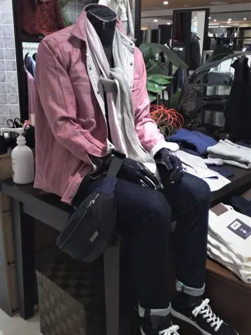 JOSEPH ABBOUD 前田 コーディネート画像