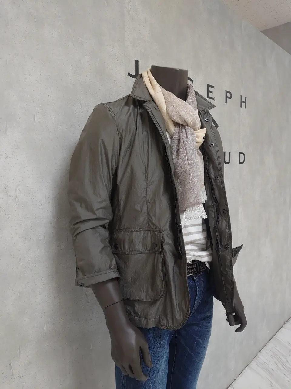 JOSEPH ABBOUD 石川 コーディネート画像