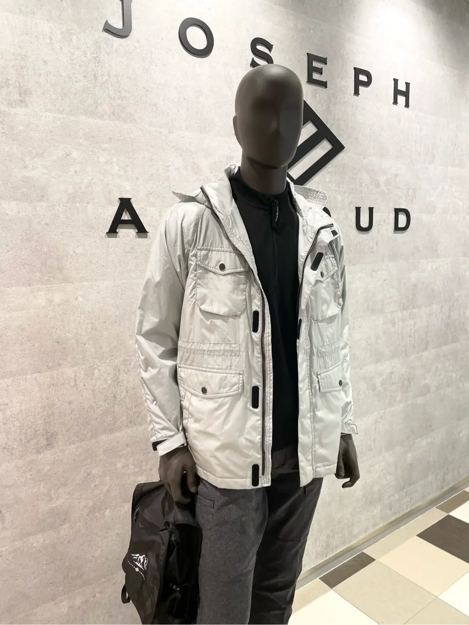  東　 コーディネート画像