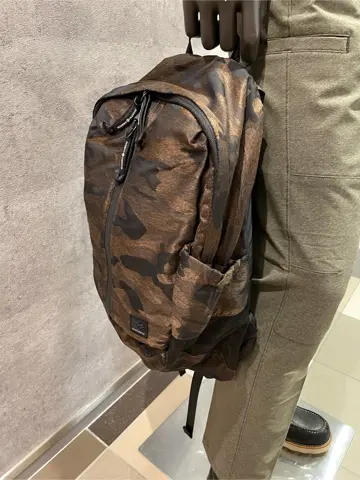 JOSEPH ABBOUD 東　 コーディネート画像