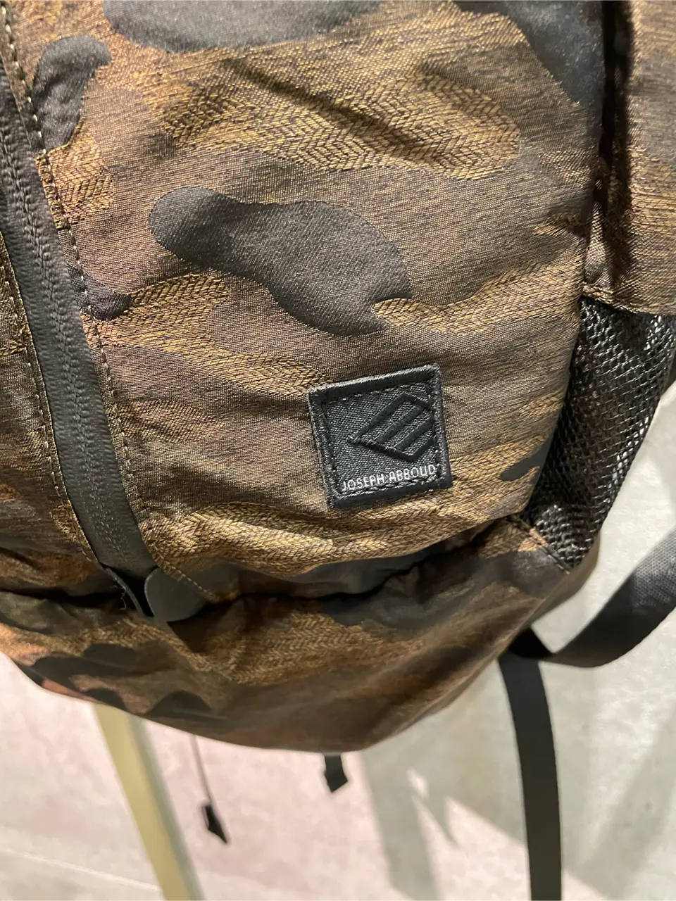 JOSEPH ABBOUD 東　 コーディネート画像