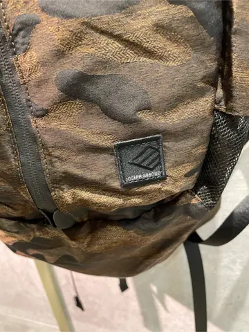 JOSEPH ABBOUD 東　 コーディネート画像