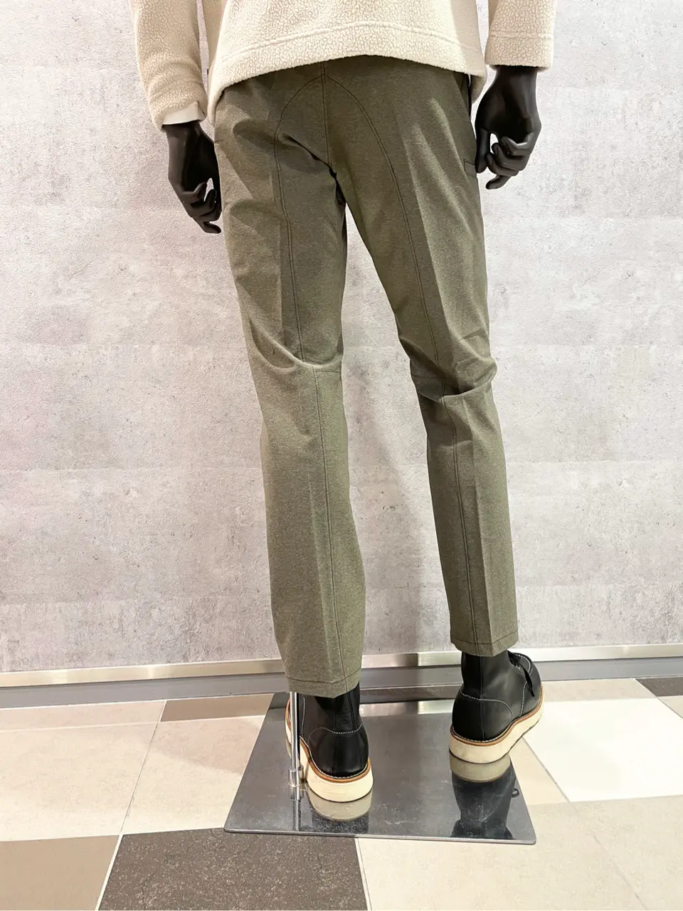 JOSEPH ABBOUD 東　 コーディネート画像