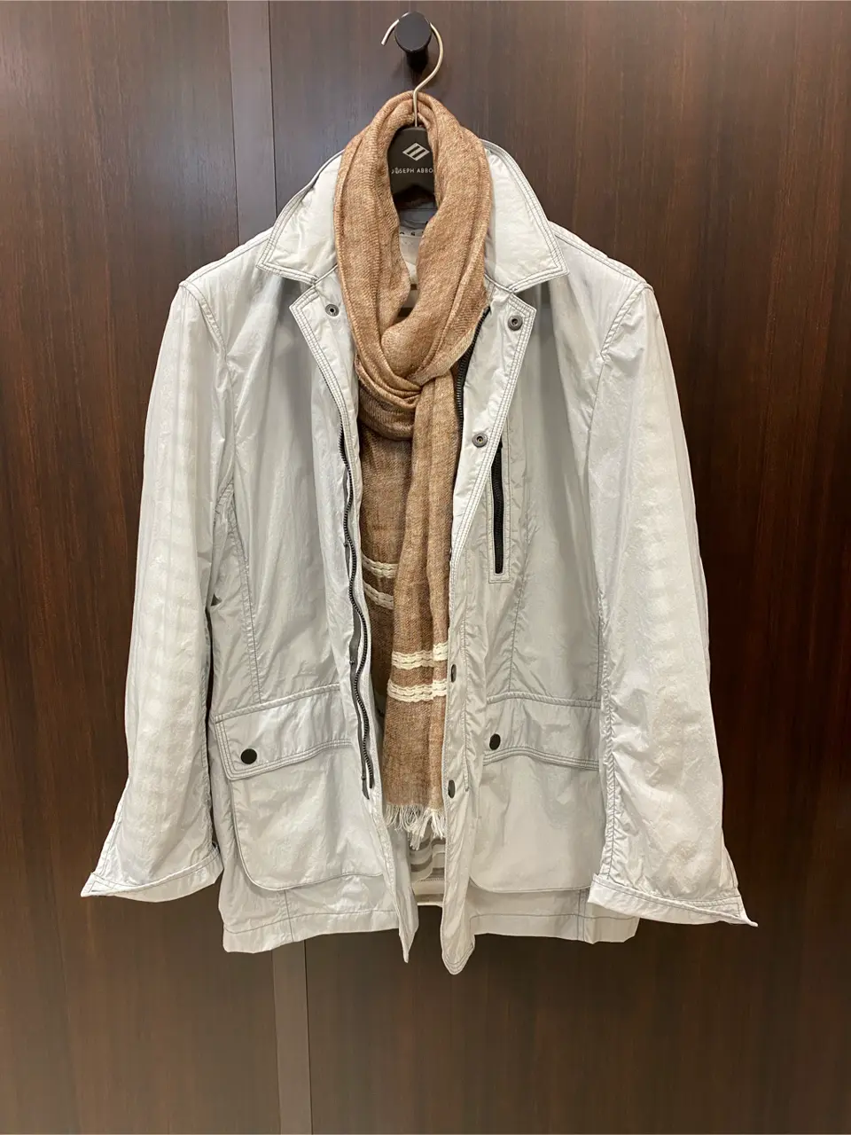 JOSEPH ABBOUD 松山 コーディネート画像