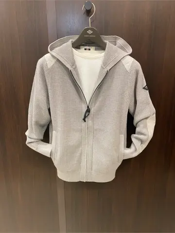 JOSEPH ABBOUD 松山 コーディネート画像