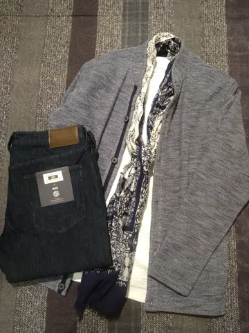 JOSEPH ABBOUD 重留 コーディネート画像