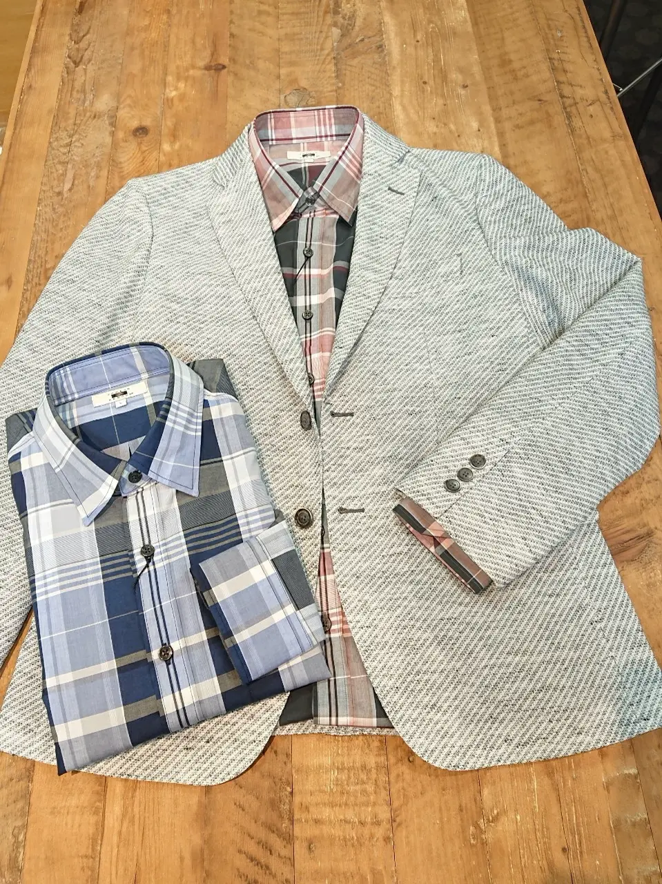 JOSEPH ABBOUD スタッフ コーディネート画像