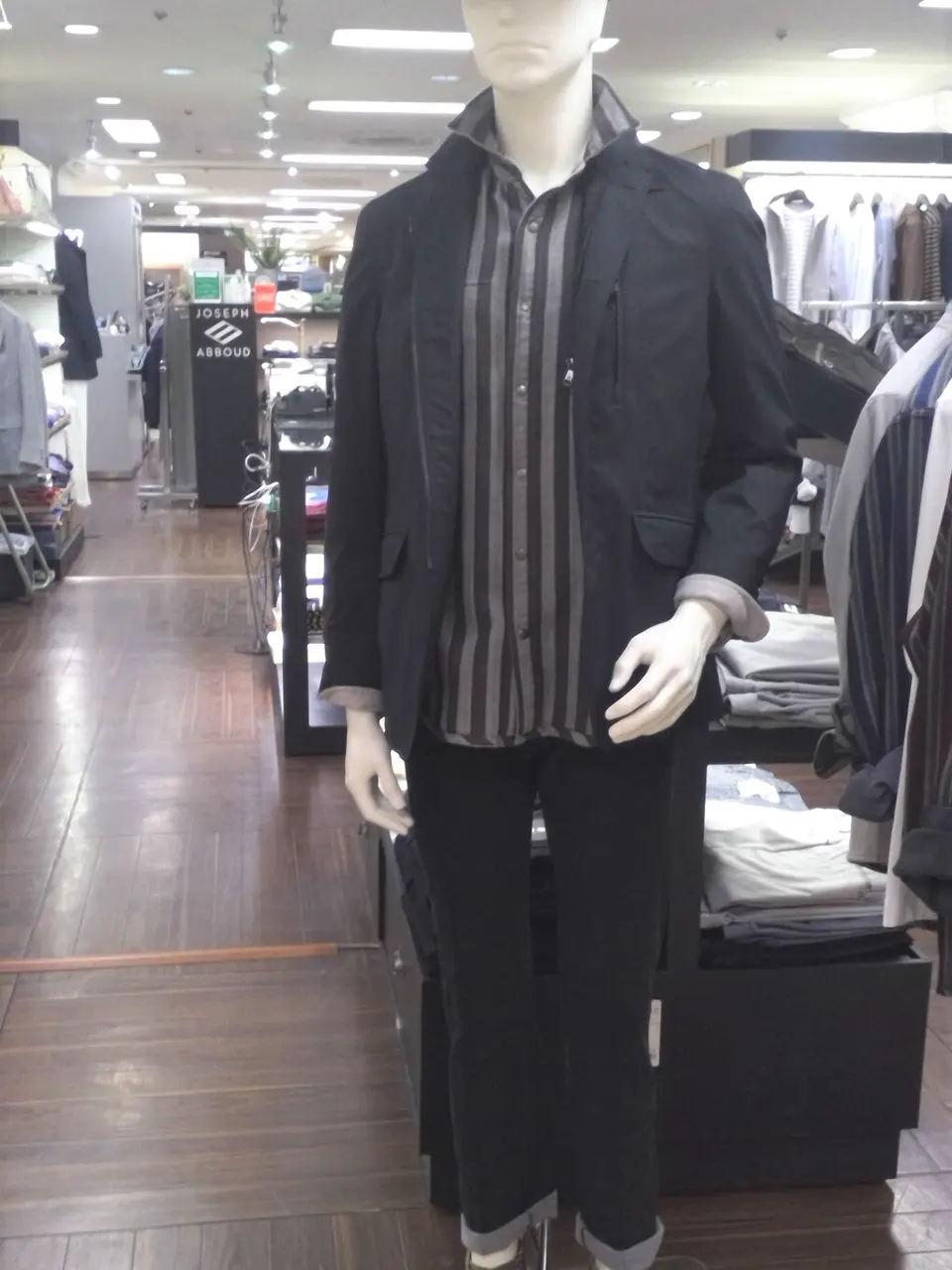  中島 コーディネート画像