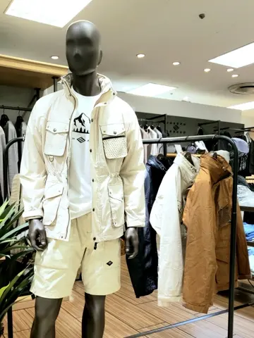 JOSEPH ABBOUD 中西 コーディネート画像