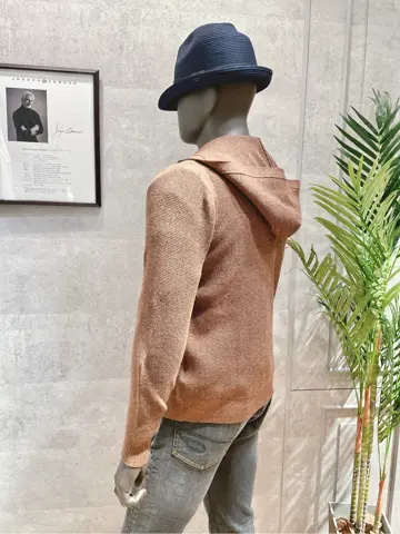 JOSEPH ABBOUD 二澤 コーディネート画像