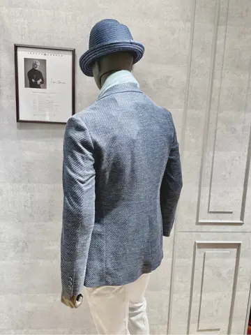 JOSEPH ABBOUD 二澤 コーディネート画像