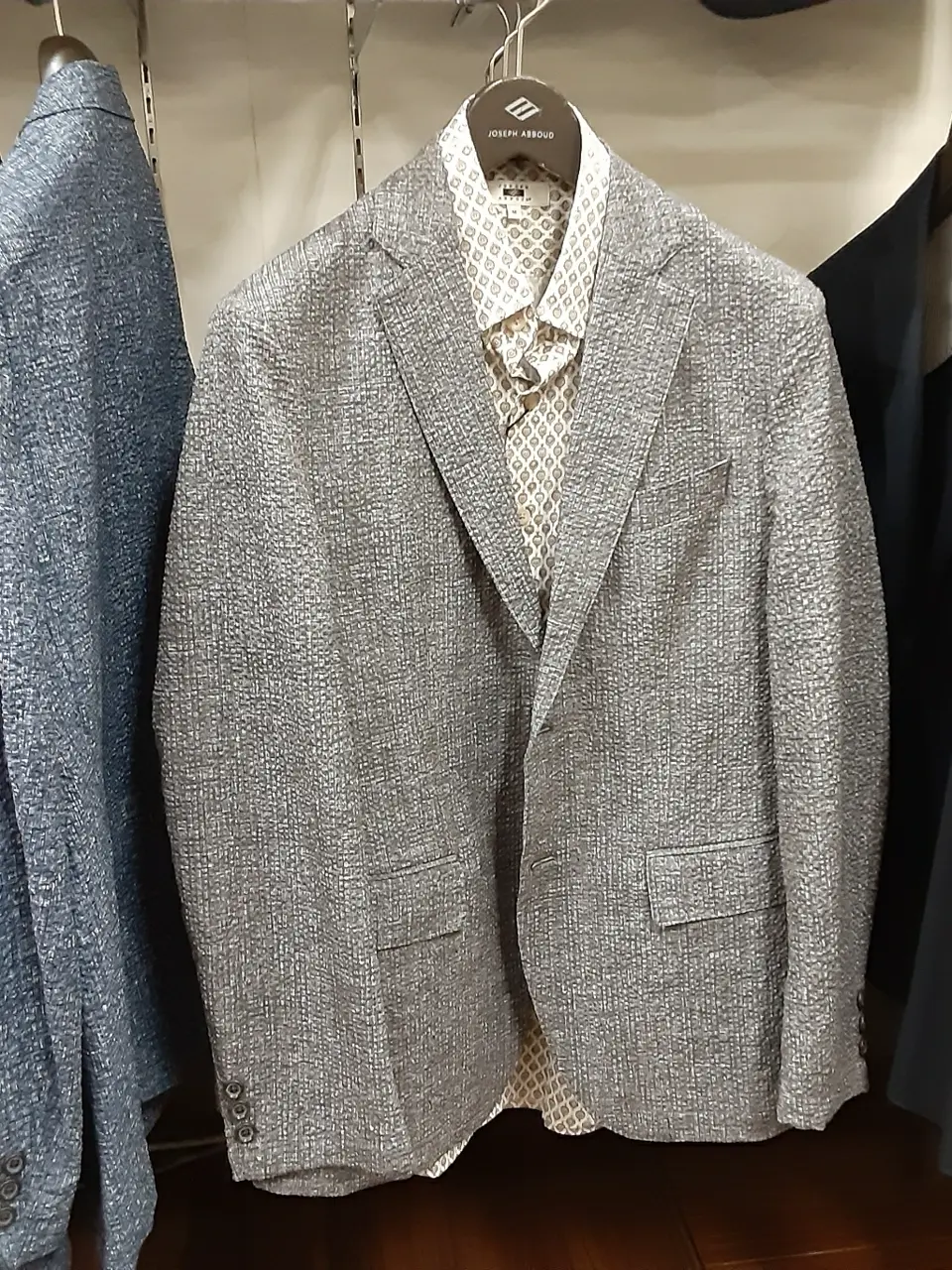 JOSEPH ABBOUD 中島 コーディネート画像