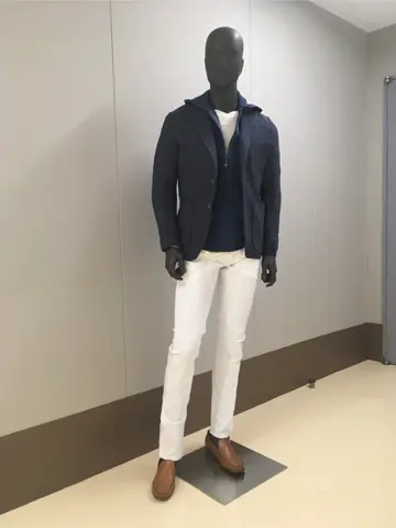 JOSEPH ABBOUD 大坪 コーディネート画像