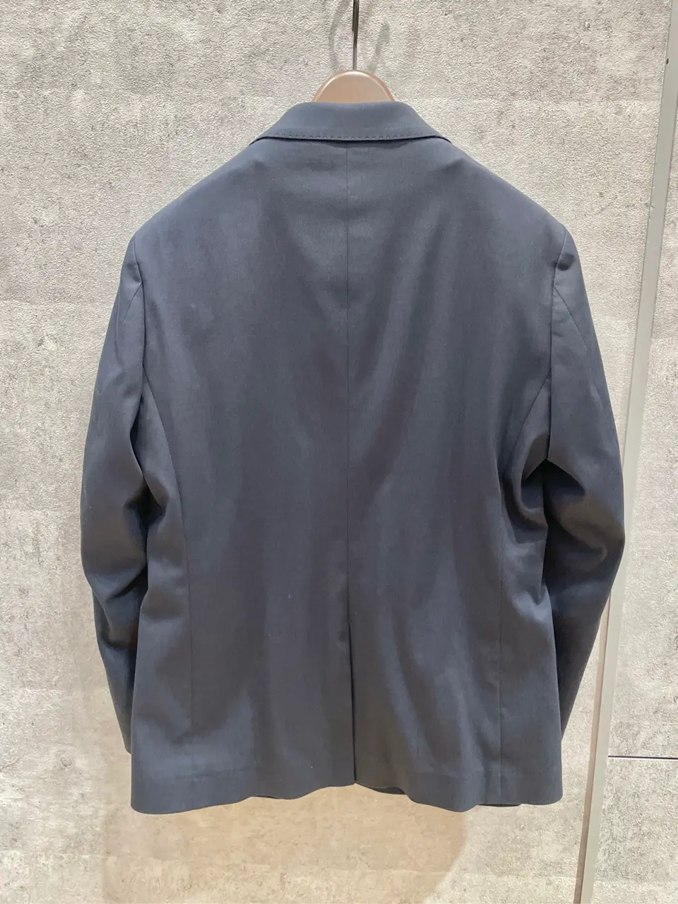 JOSEPH ABBOUD 二澤 コーディネート画像