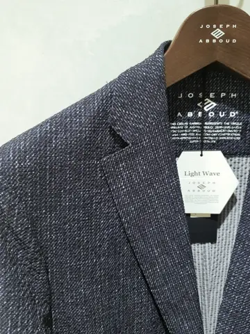 JOSEPH ABBOUD 中西 コーディネート画像