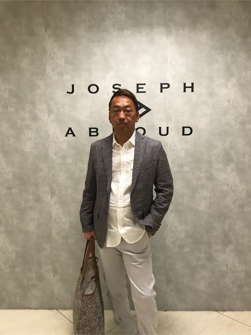 JOSEPH ABBOUD 佐藤 コーディネート画像