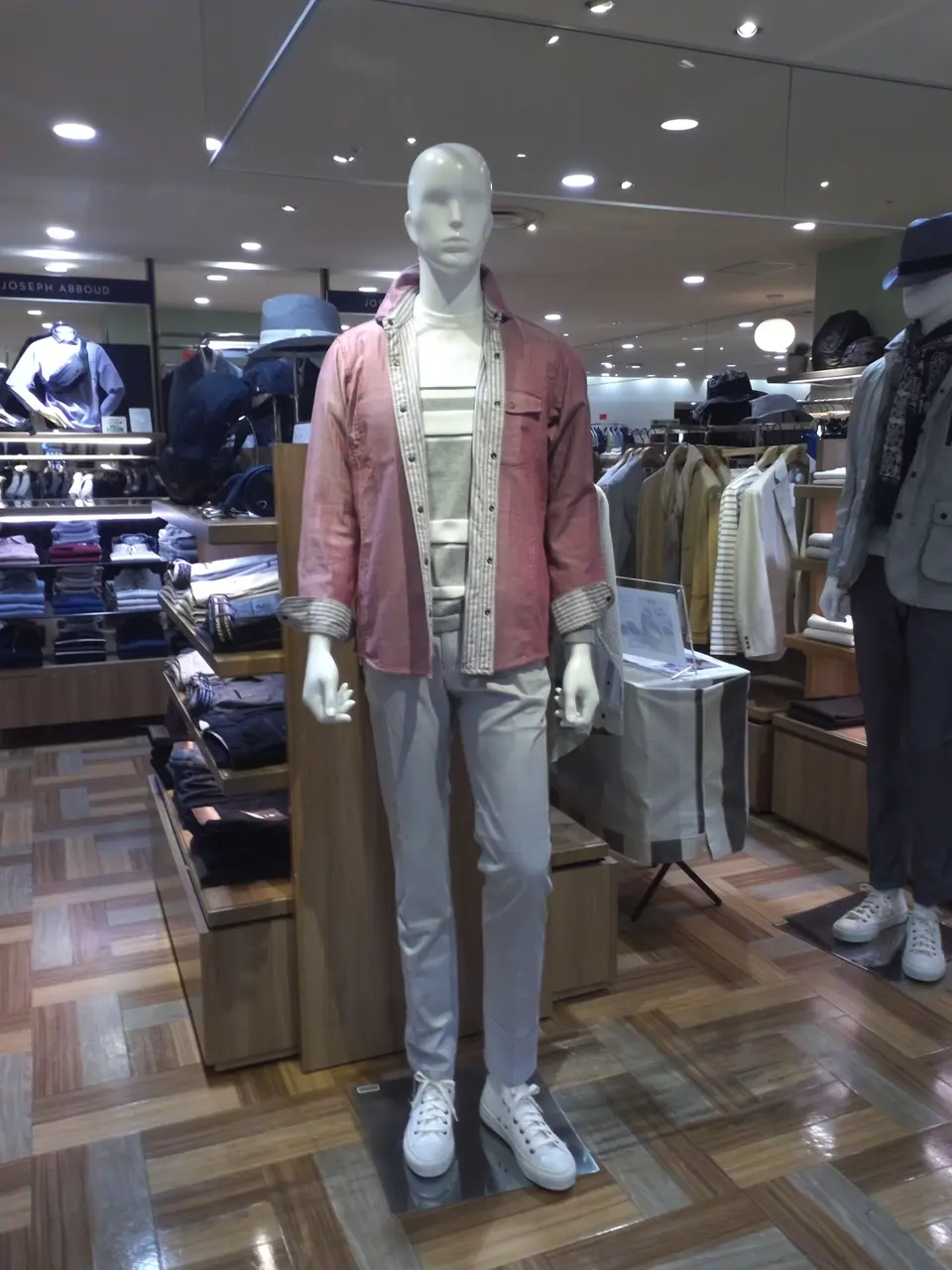  小城 コーディネート画像