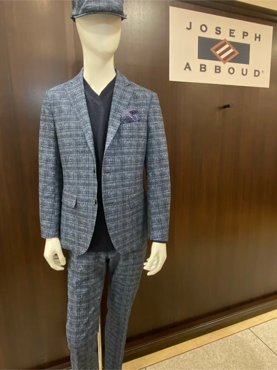 JOSEPH ABBOUD 松山 コーディネート画像