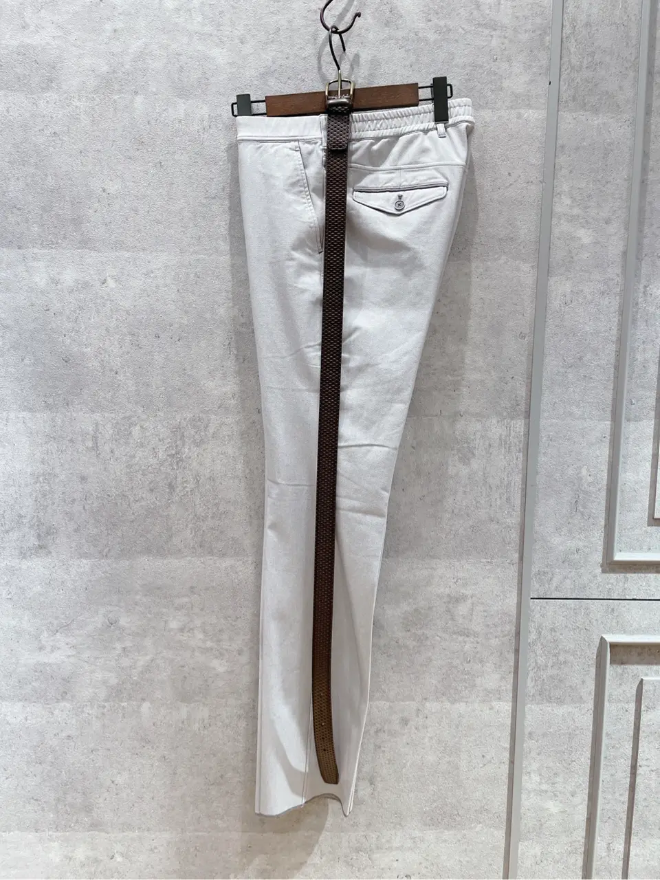 JOSEPH ABBOUD 二澤 コーディネート画像