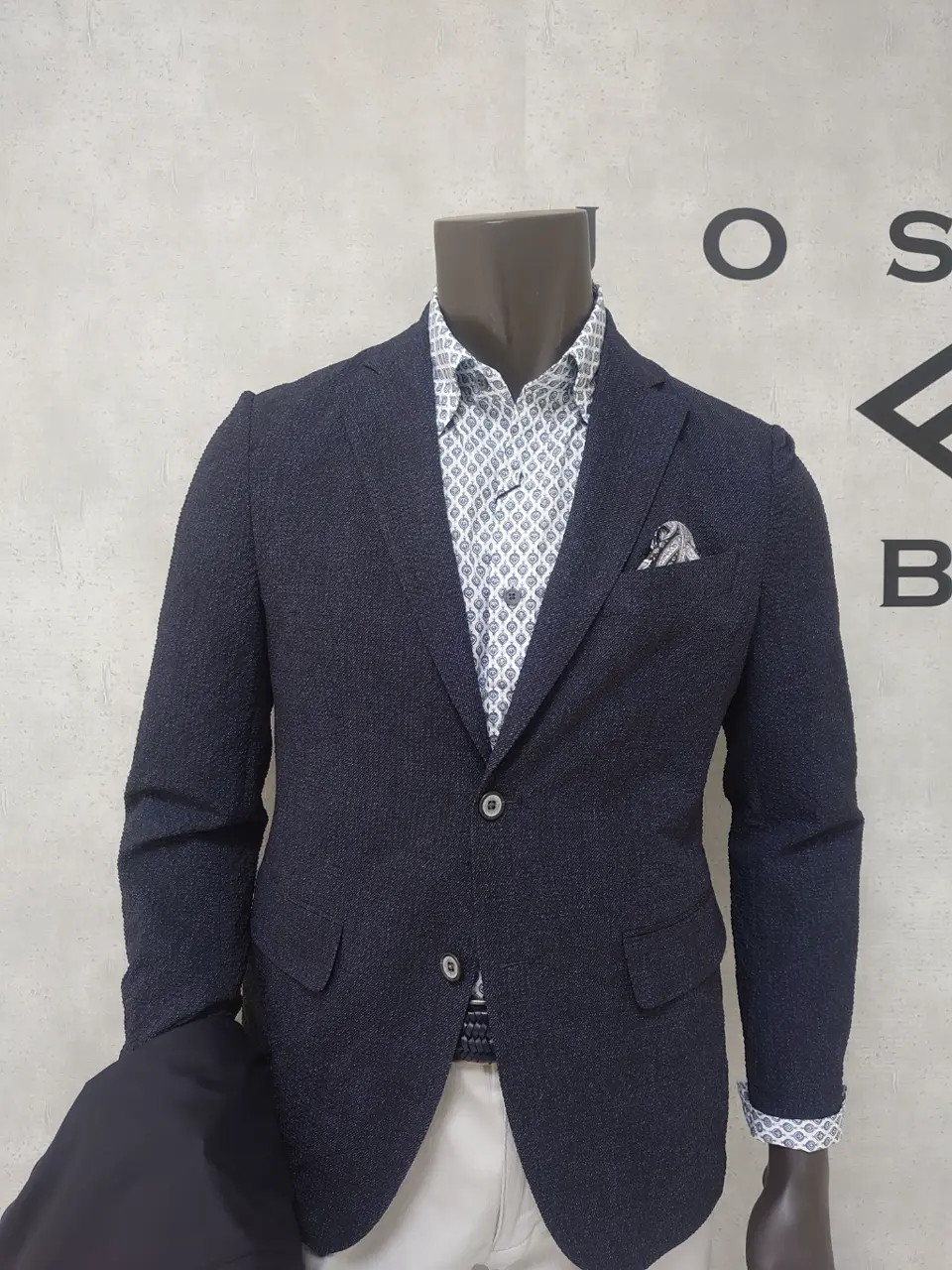 JOSEPH ABBOUD 石川 コーディネート画像