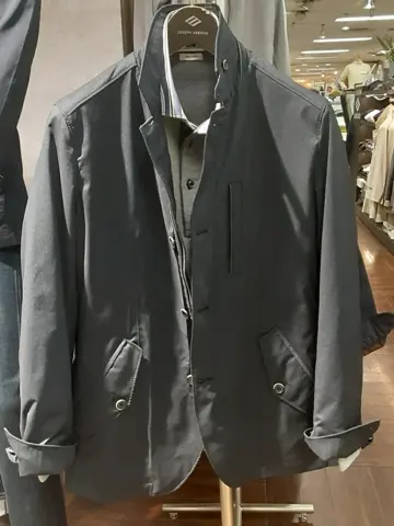 JOSEPH ABBOUD 中島 コーディネート画像