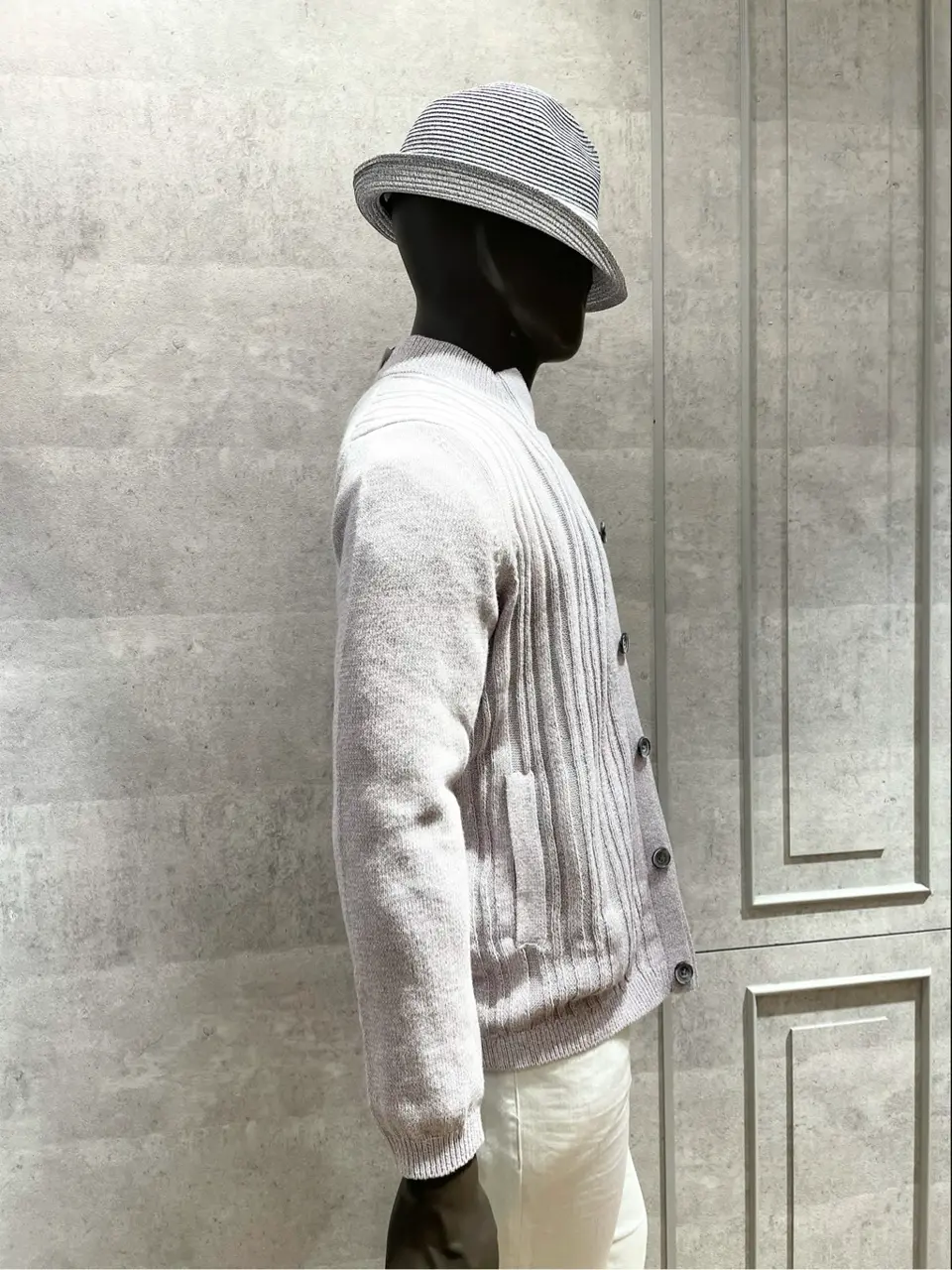 JOSEPH ABBOUD 東　 コーディネート画像