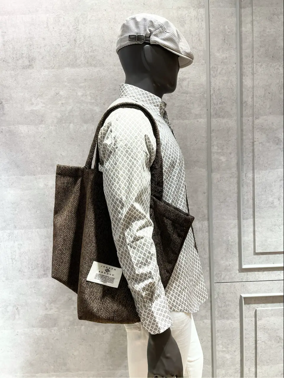 JOSEPH ABBOUD 東　 コーディネート画像