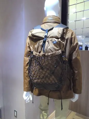 JOSEPH ABBOUD 森部 コーディネート画像