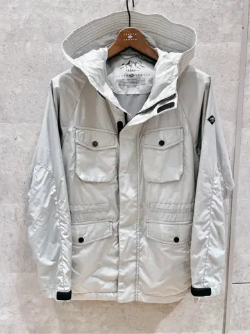 JOSEPH ABBOUD 二澤 コーディネート画像