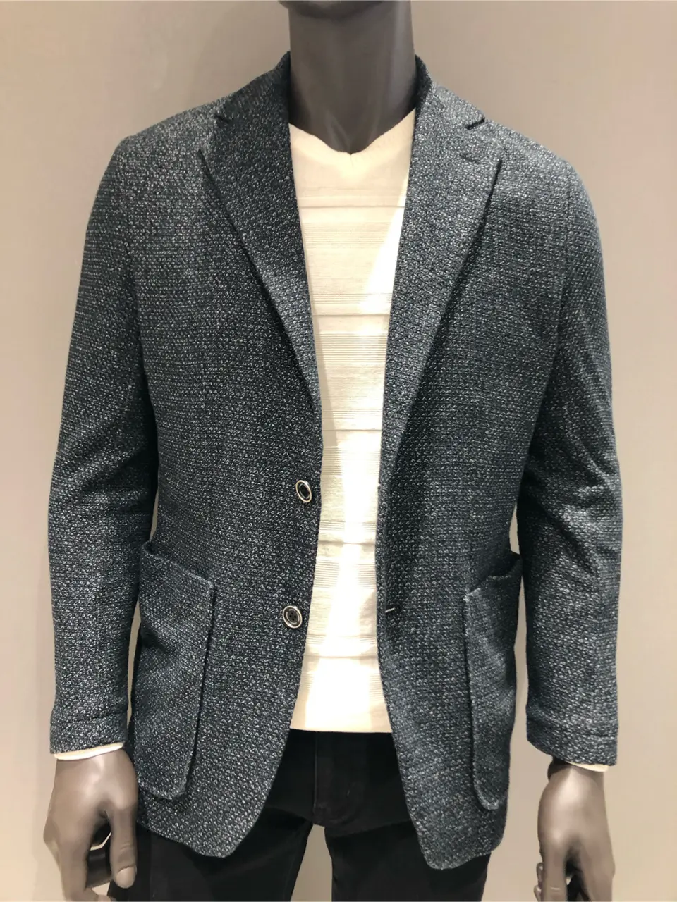 JOSEPH ABBOUD 川田 コーディネート画像