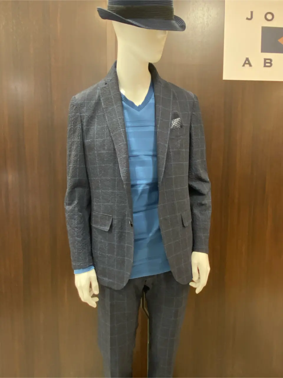 JOSEPH ABBOUD 松山 コーディネート画像