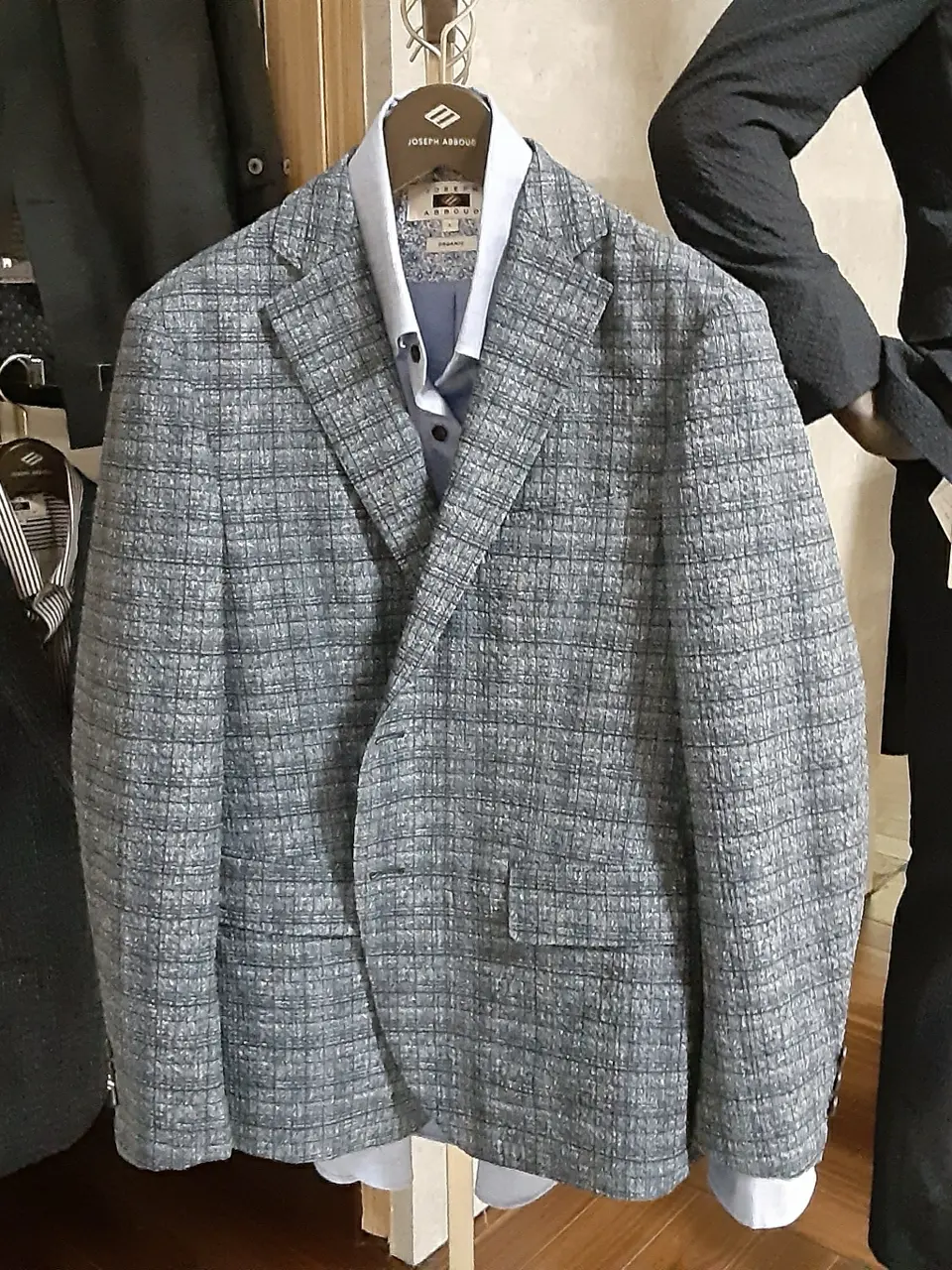 JOSEPH ABBOUD 中島 コーディネート画像