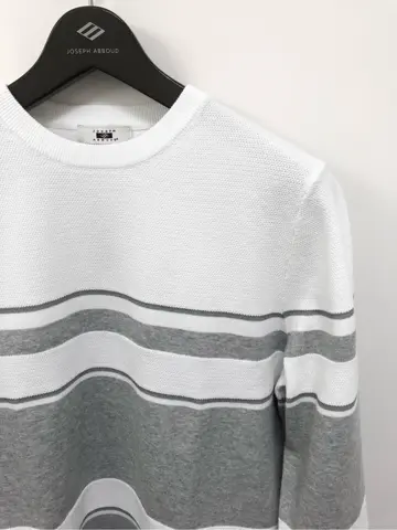 JOSEPH ABBOUD 植岡 コーディネート画像