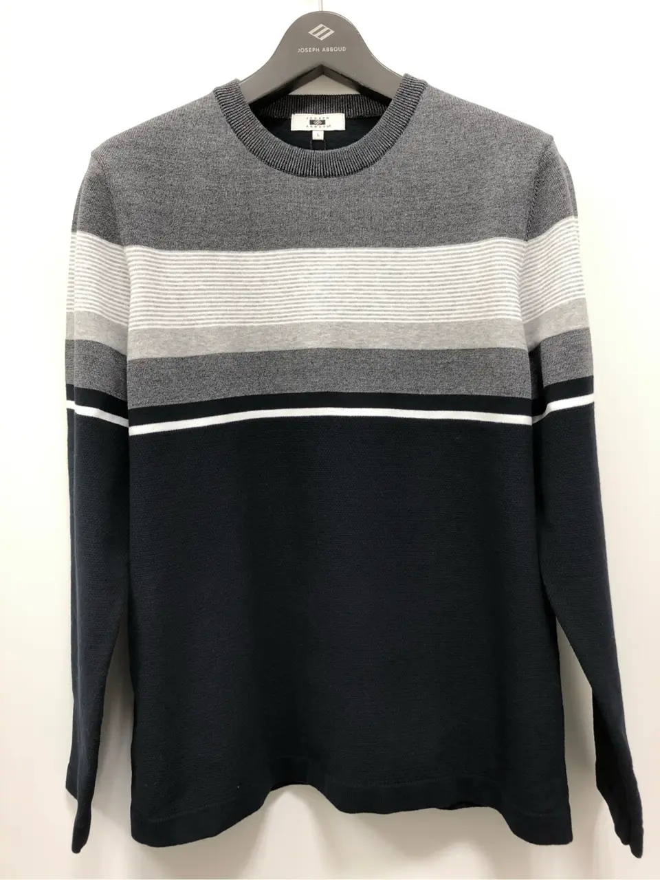 JOSEPH ABBOUD 植岡 コーディネート画像