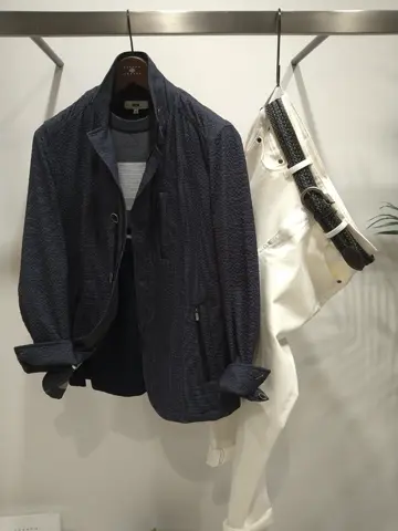 JOSEPH ABBOUD 重留 コーディネート画像