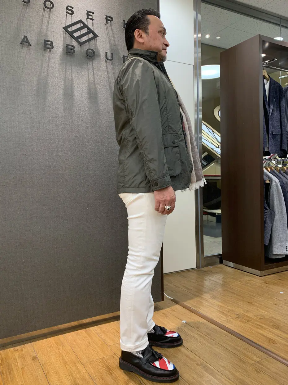 JOSEPH ABBOUD 草野 コーディネート画像