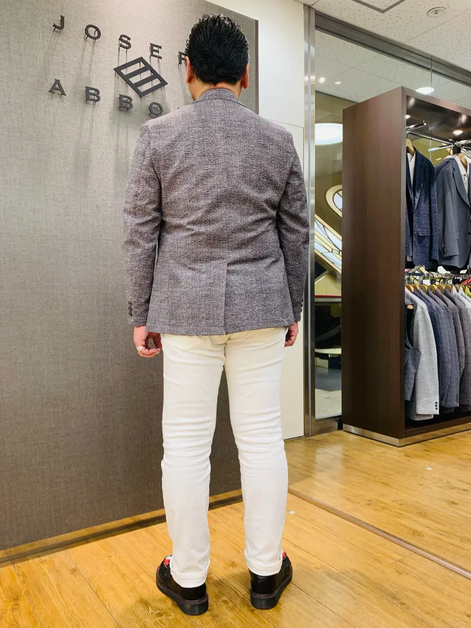 JOSEPH ABBOUD 草野 コーディネート画像