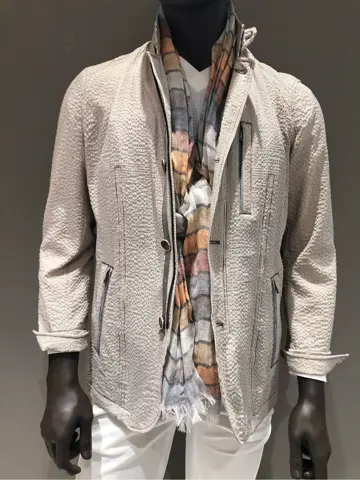 JOSEPH ABBOUD 川田 コーディネート画像