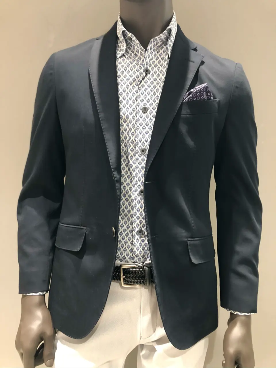 JOSEPH ABBOUD 川田 コーディネート画像