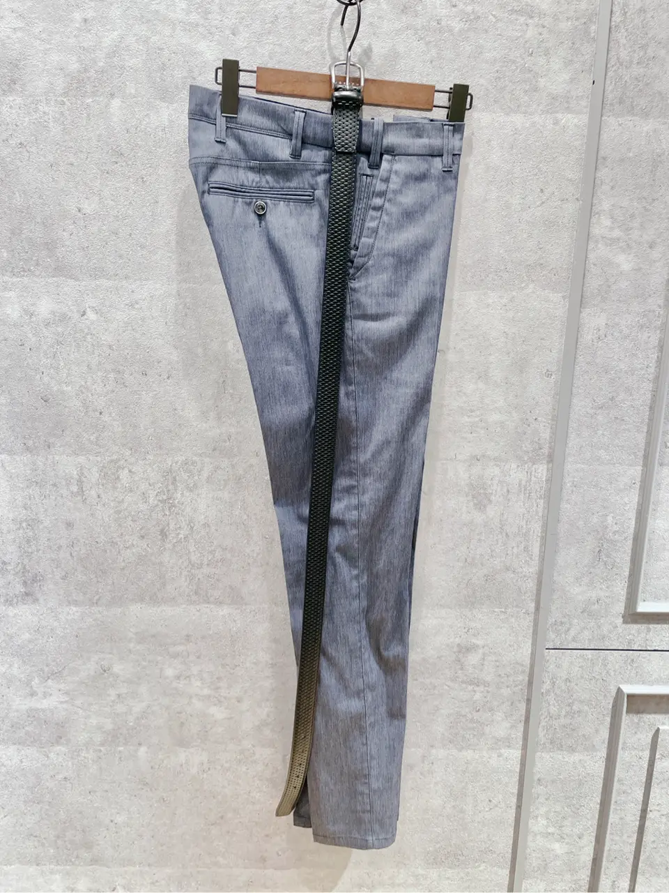 JOSEPH ABBOUD 二澤 コーディネート画像