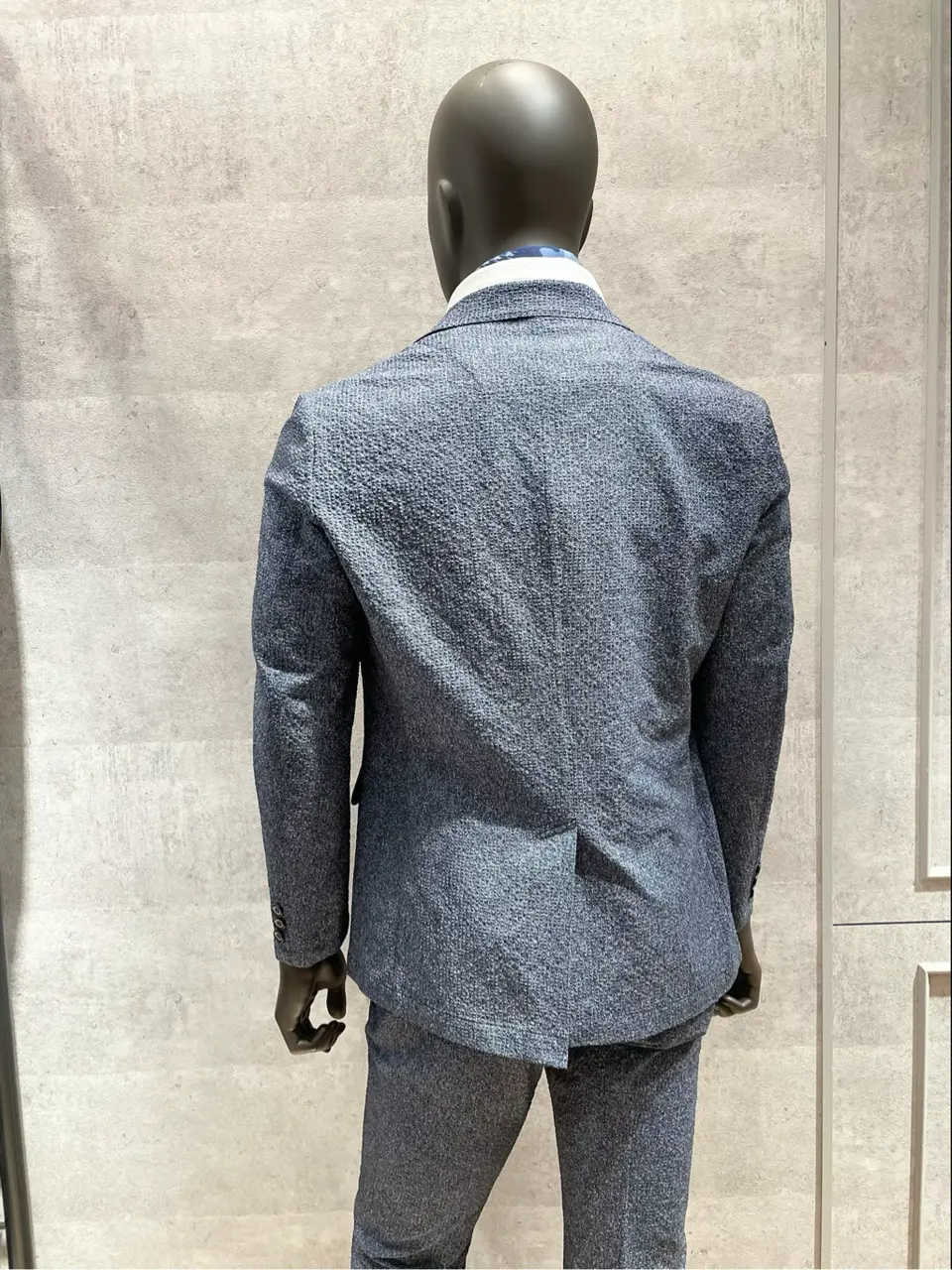 JOSEPH ABBOUD 東　 コーディネート画像