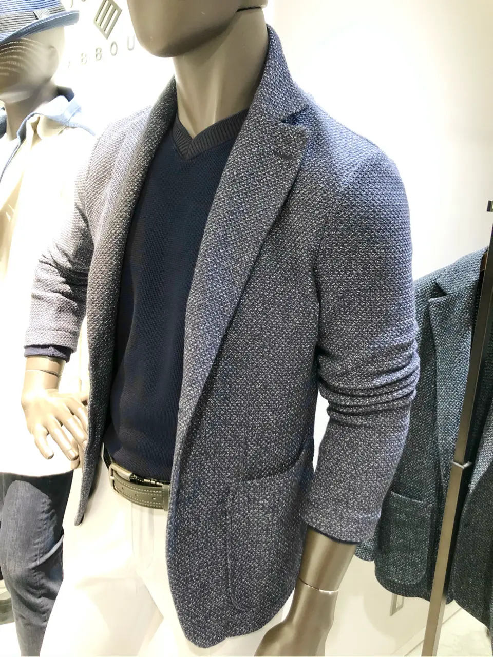 JOSEPH ABBOUD 小田 コーディネート画像