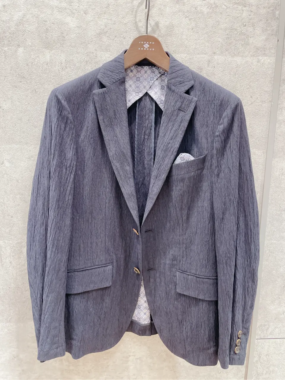 JOSEPH ABBOUD 二澤 コーディネート画像