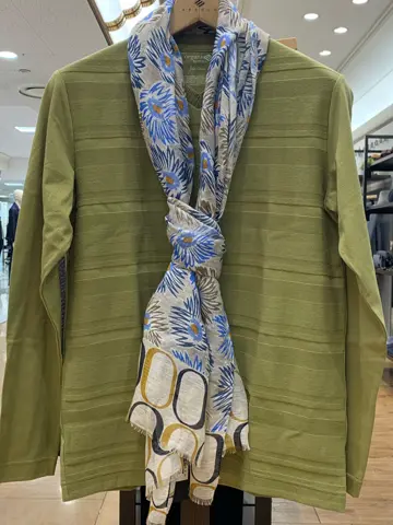 JOSEPH ABBOUD 草野 コーディネート画像