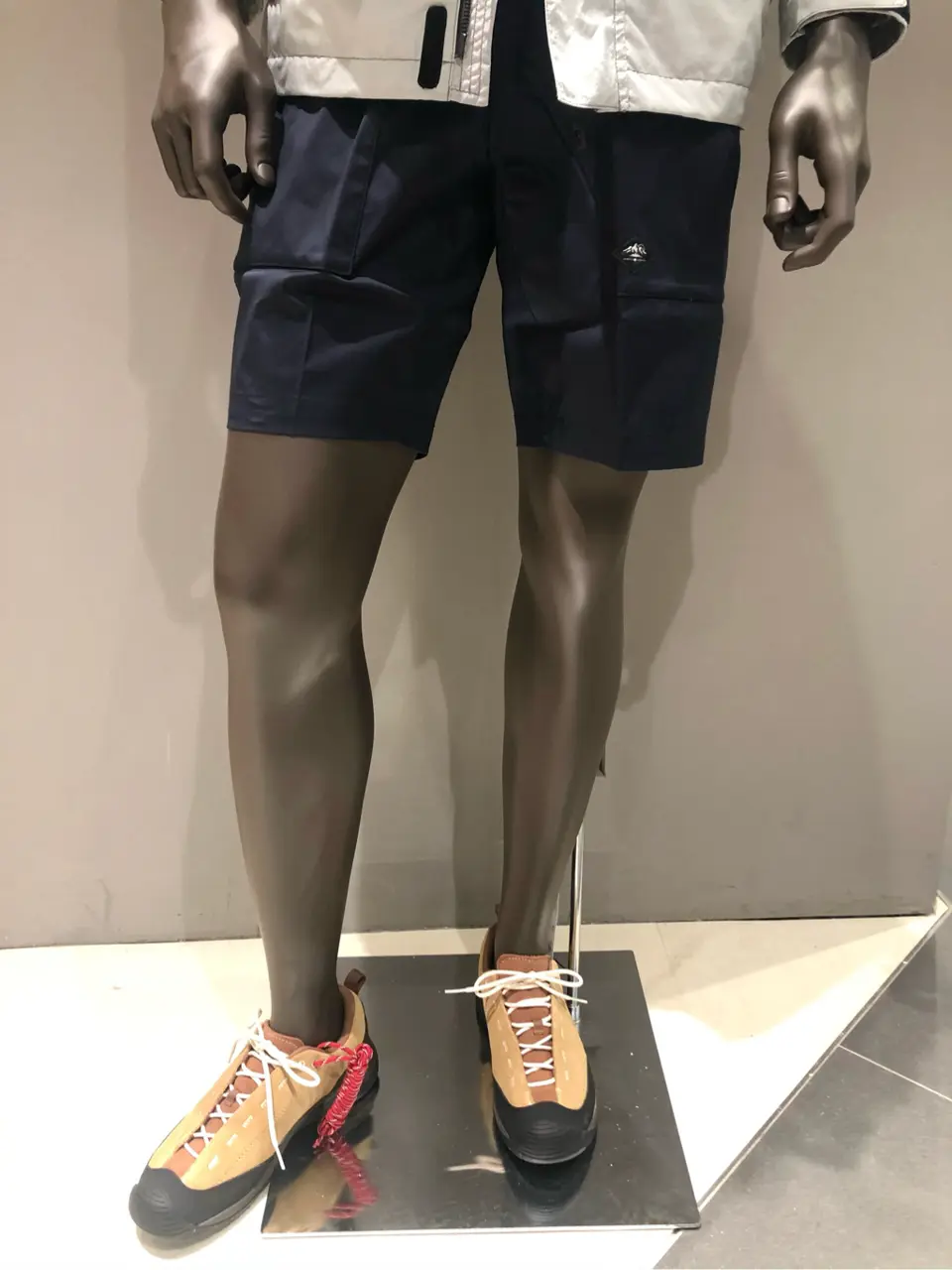 JOSEPH ABBOUD 川田 コーディネート画像