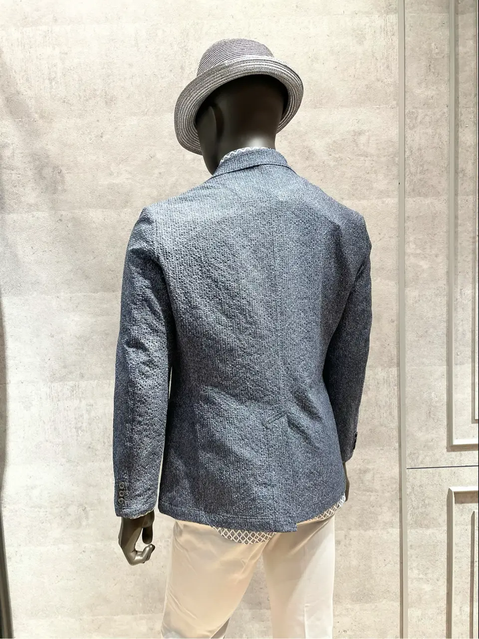 JOSEPH ABBOUD 東　 コーディネート画像